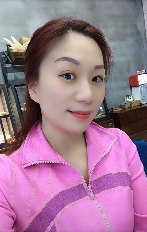 张文欣的第二张照片--武汉相亲服务中心