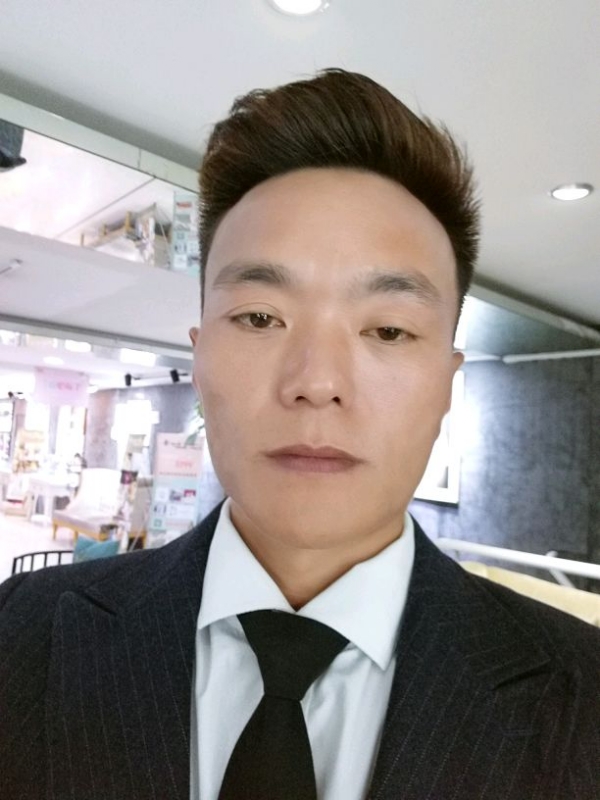 醉酒的蝴蝶的第一张照片--武汉相亲服务中心