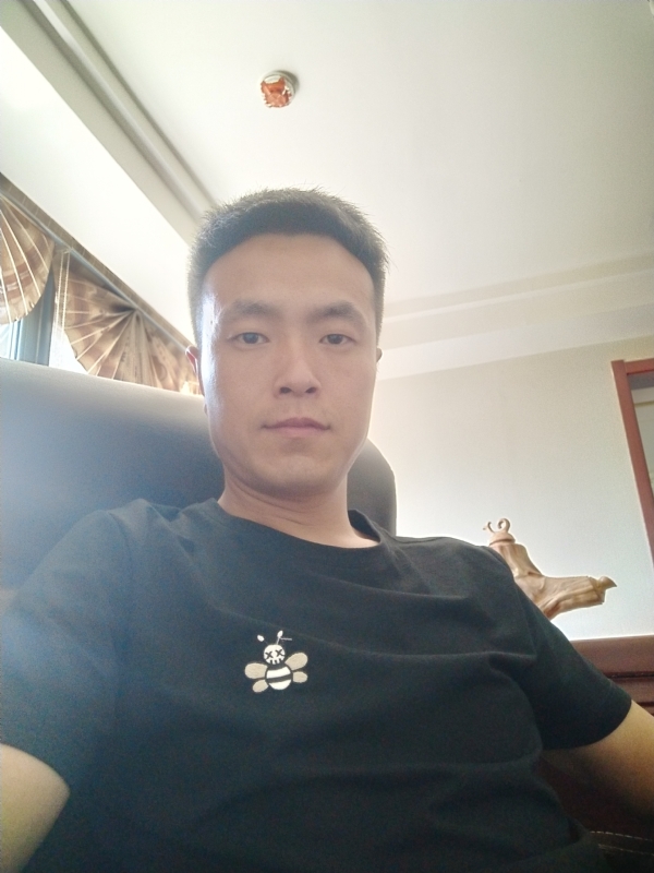董星星的第一张照片--武汉相亲服务中心