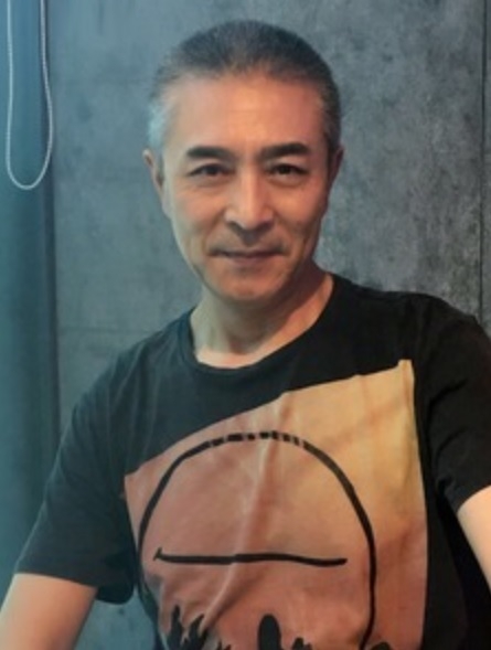 拥抱明天的第一张照片--武汉相亲服务中心