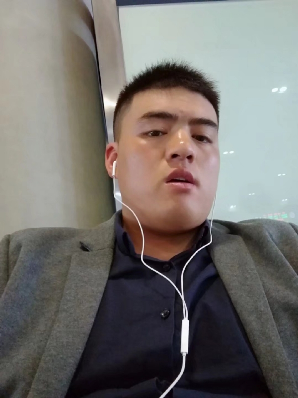 崩沙卡拉卡的第一张照片--武汉相亲服务中心