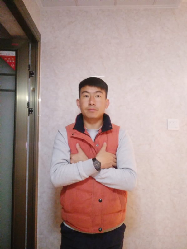 石林小伙的第二张照片--武汉相亲服务中心