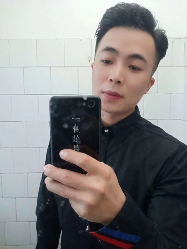 画地为牢的第二张照片--武汉相亲服务中心