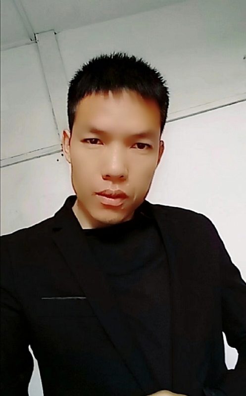 小夜曲的第一张照片--武汉相亲服务中心