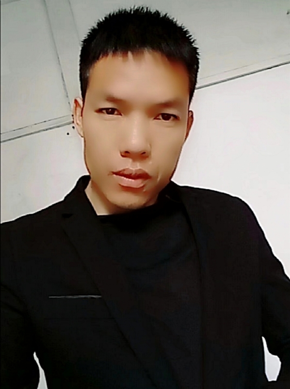 小夜曲的第五张照片--武汉相亲服务中心