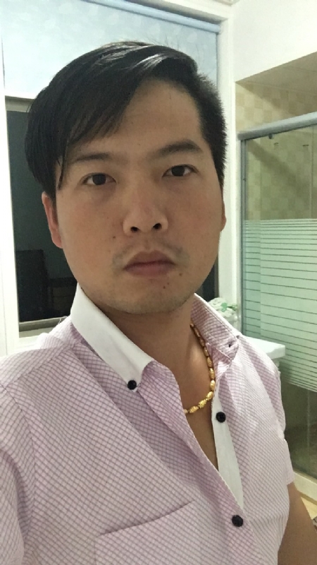 彬彬有礼的第二张照片--武汉相亲服务中心