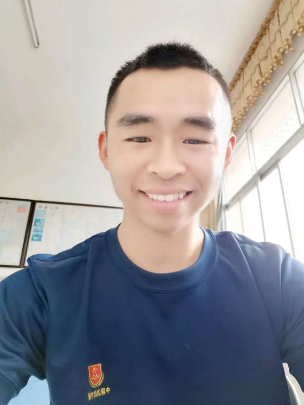 超超的第一张照片--武汉相亲服务中心