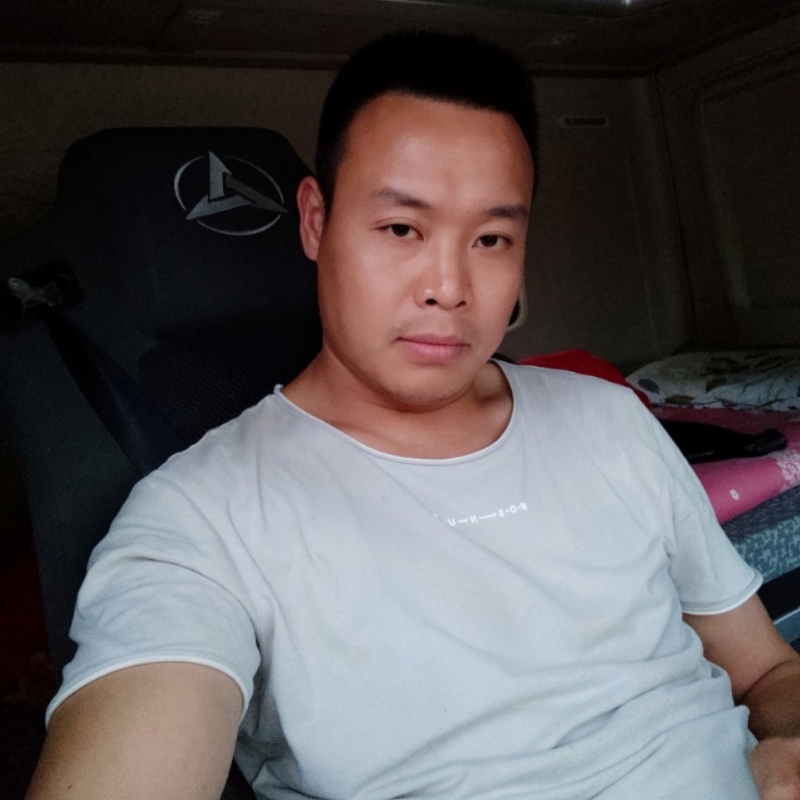 默默的第二张照片--武汉相亲服务中心