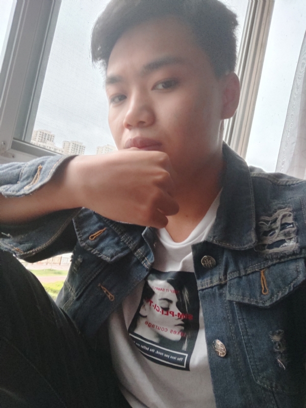 鬼卿的第四张照片--武汉相亲服务中心