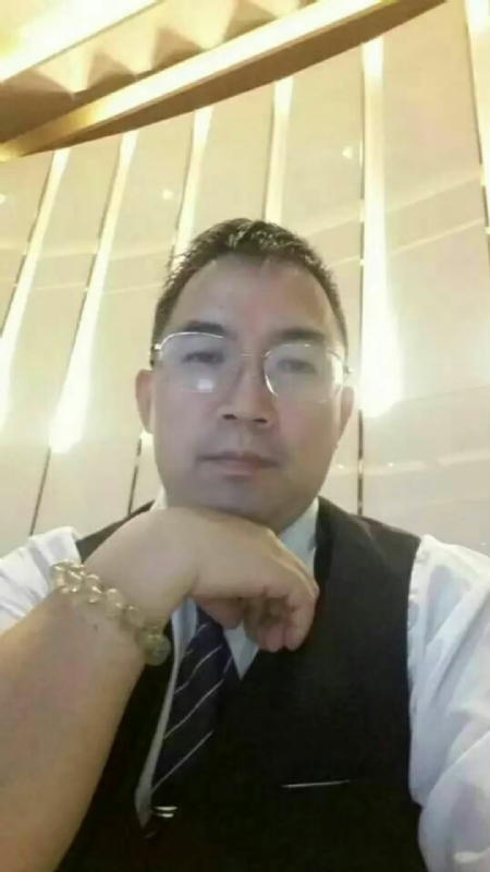 wen哥的第一张照片--武汉相亲服务中心