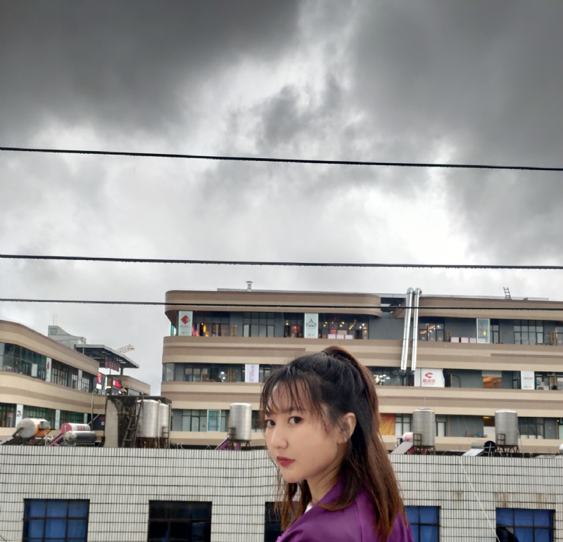 李家小姐的第一张照片--武汉相亲服务中心
