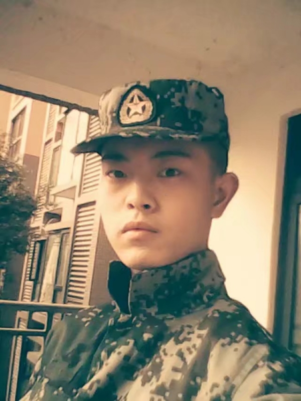 深情留给意中人aaaa的第一张照片--武汉相亲服务中心