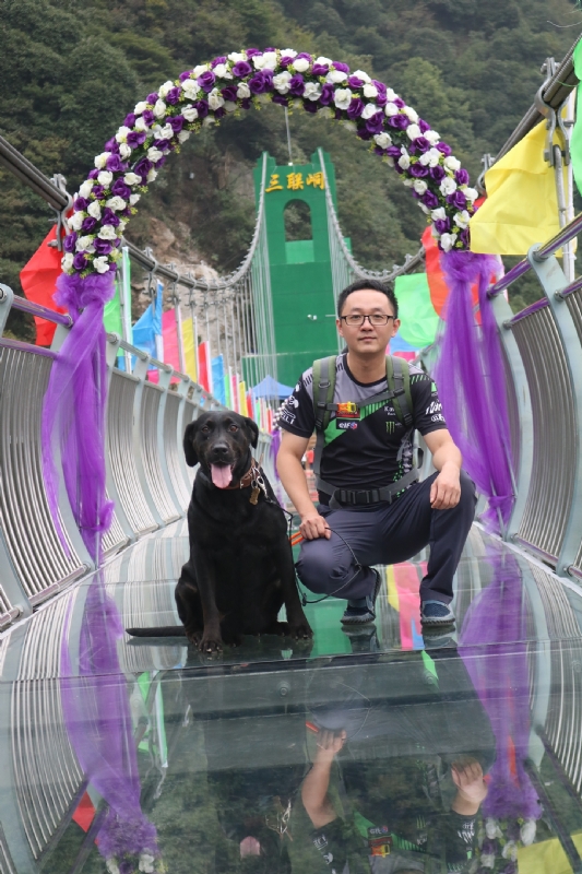 离人的第一张照片--武汉相亲服务中心