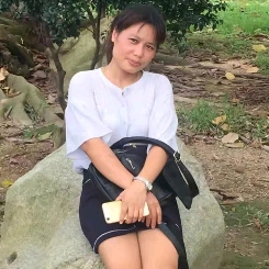 小燕子的第一张照片--武汉相亲服务中心