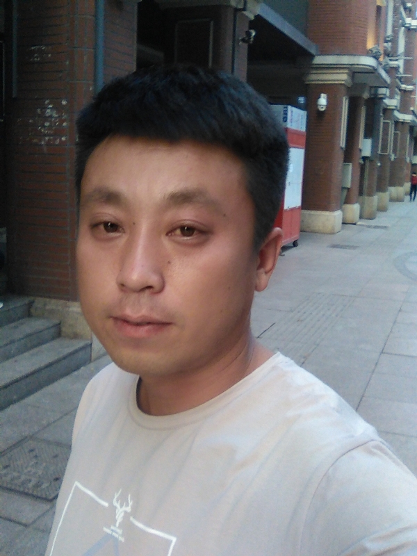 冰冷的心的第一张照片--武汉相亲服务中心