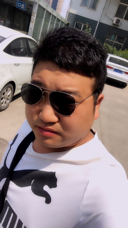 杨志强的第一张照片--武汉相亲服务中心