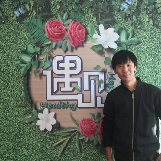 影视人~混爷张的第一张照片--武汉相亲服务中心