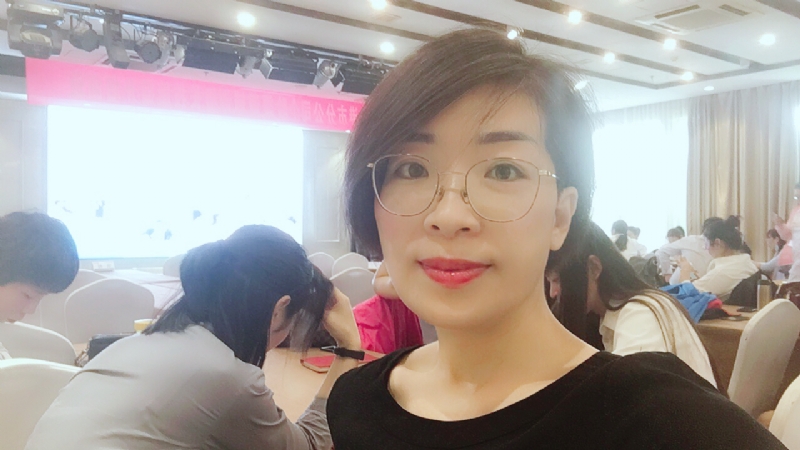 沙拉的第一张照片--武汉相亲服务中心