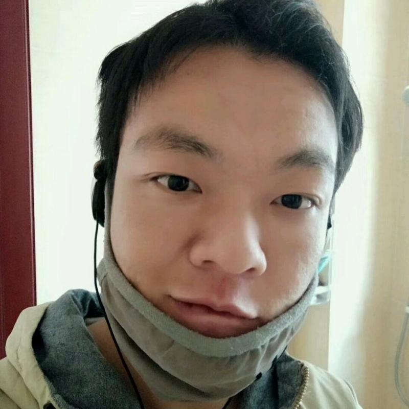 泡沫哭泣的第一张照片--武汉相亲服务中心