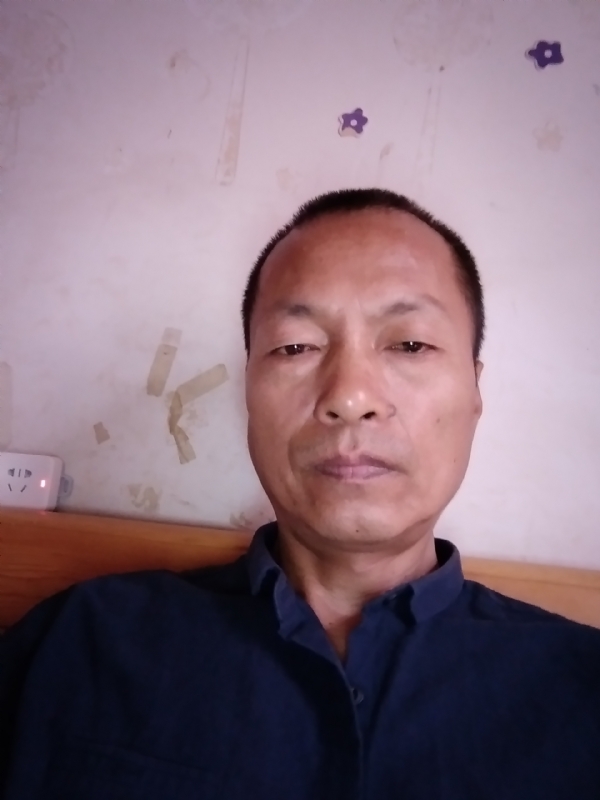 云逸的第二张照片--武汉相亲服务中心