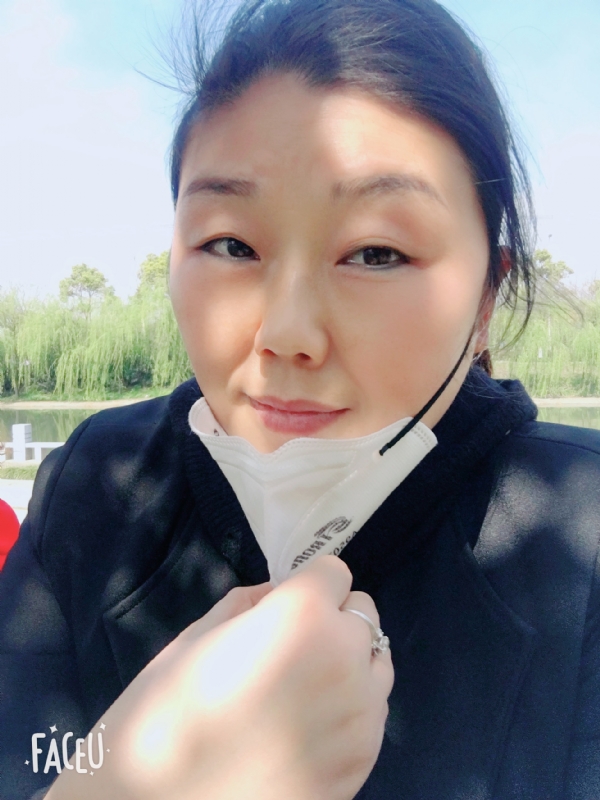 花开半夏的第一张照片--武汉相亲服务中心