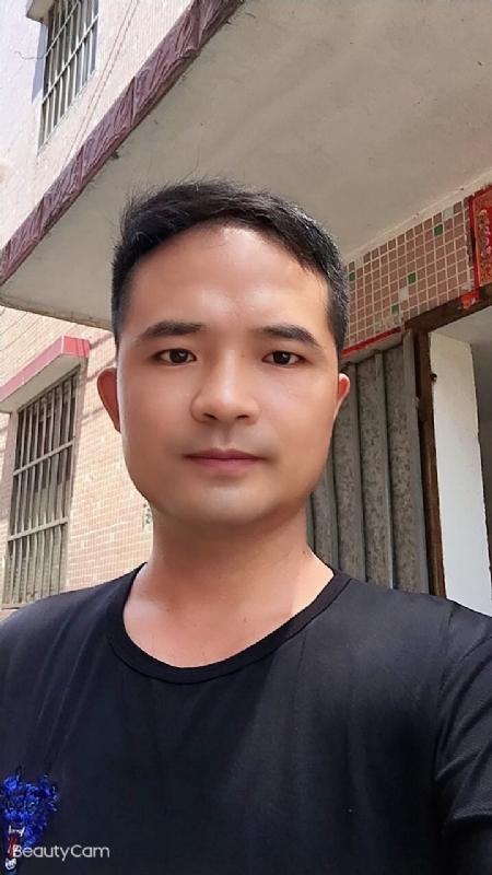 言飞的第一张照片--武汉相亲服务中心