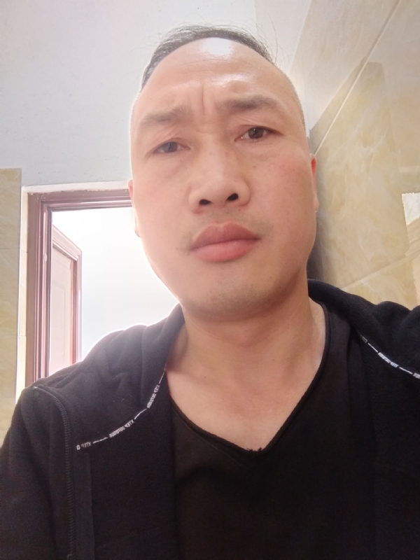 猴哥的第一张照片--武汉相亲服务中心