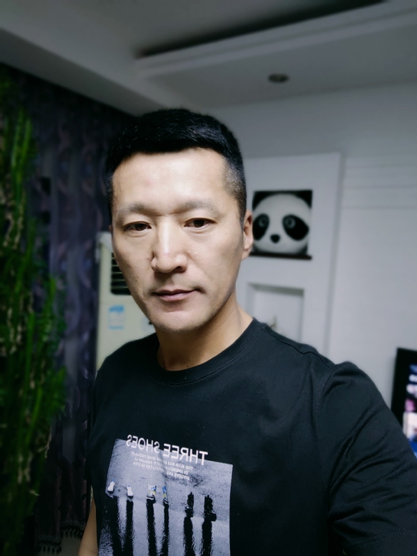 庆柏的第一张照片--武汉相亲服务中心