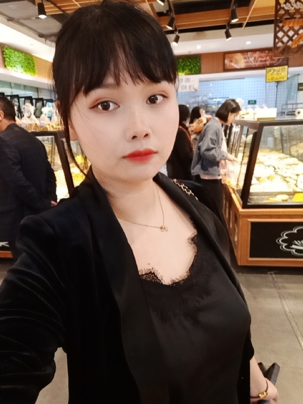 寒心的第二张照片--武汉相亲服务中心