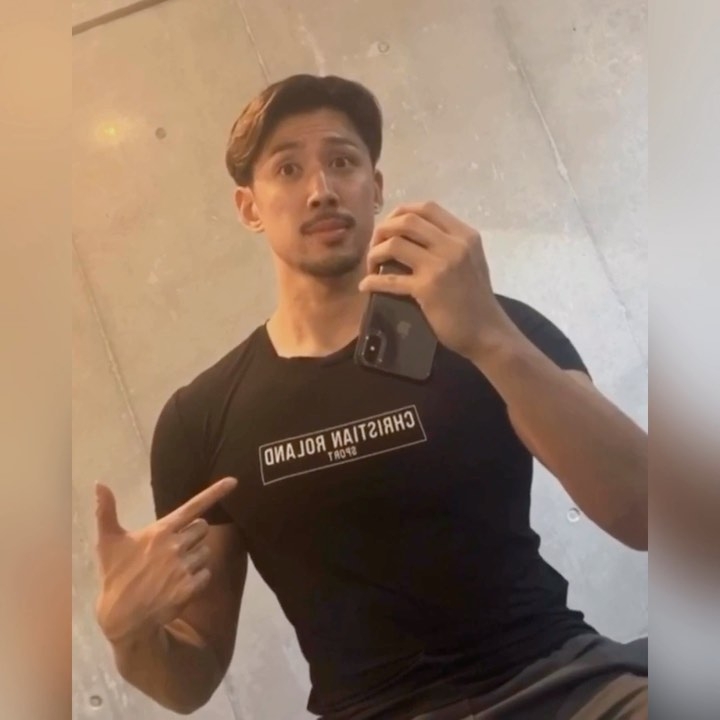 迎风而上的第一张照片--武汉相亲服务中心