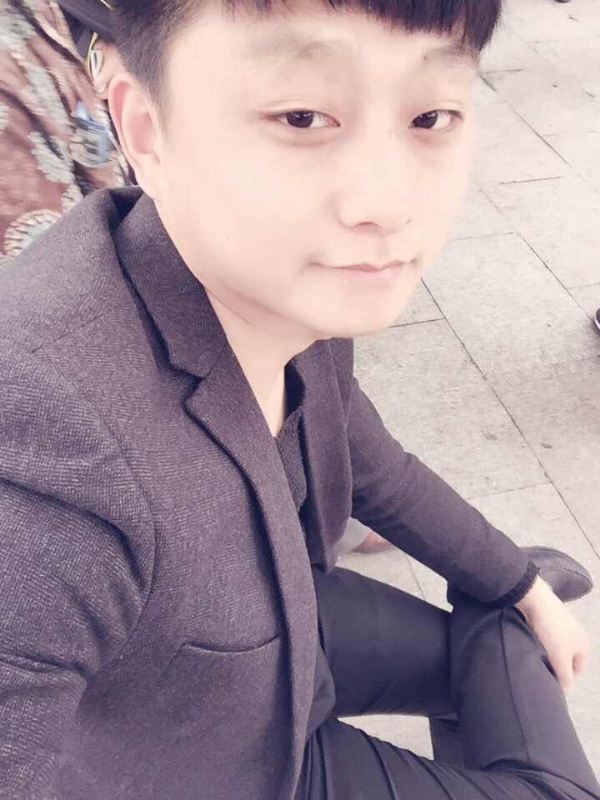 我姓徐缺难解你心绪的第一张照片--武汉相亲服务中心
