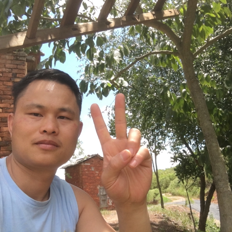 郴州王婆说媒的第三张照片--武汉相亲服务中心