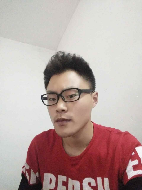 玉尚的第一张照片--武汉相亲服务中心