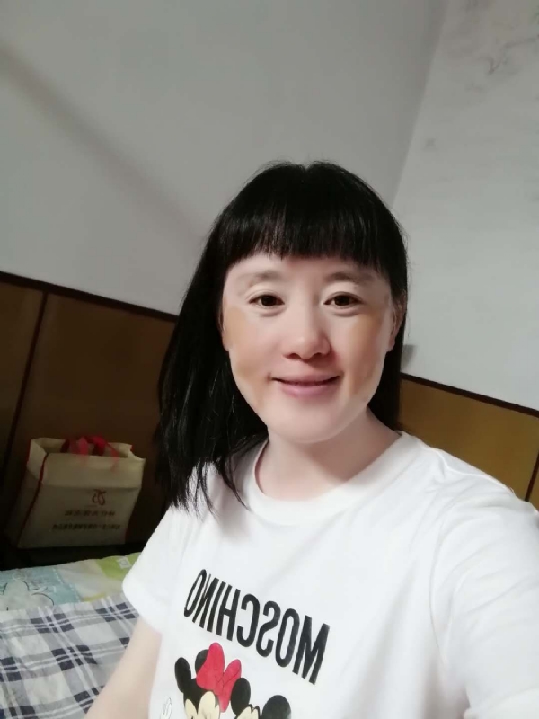 米儿的第三张照片--武汉相亲服务中心
