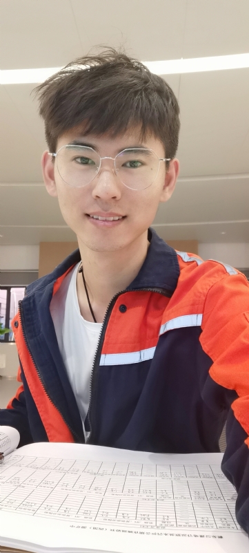 陌上人如玉的第一张照片--武汉相亲服务中心