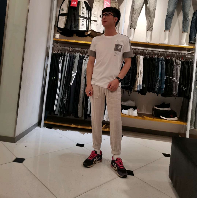 展昭的第四张照片--武汉相亲服务中心
