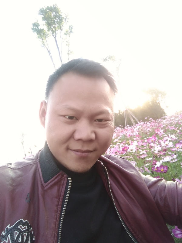 永远的永远的第一张照片--武汉相亲服务中心