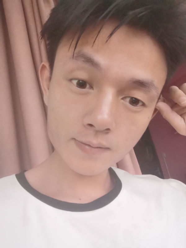一一得一的第一张照片--武汉相亲服务中心