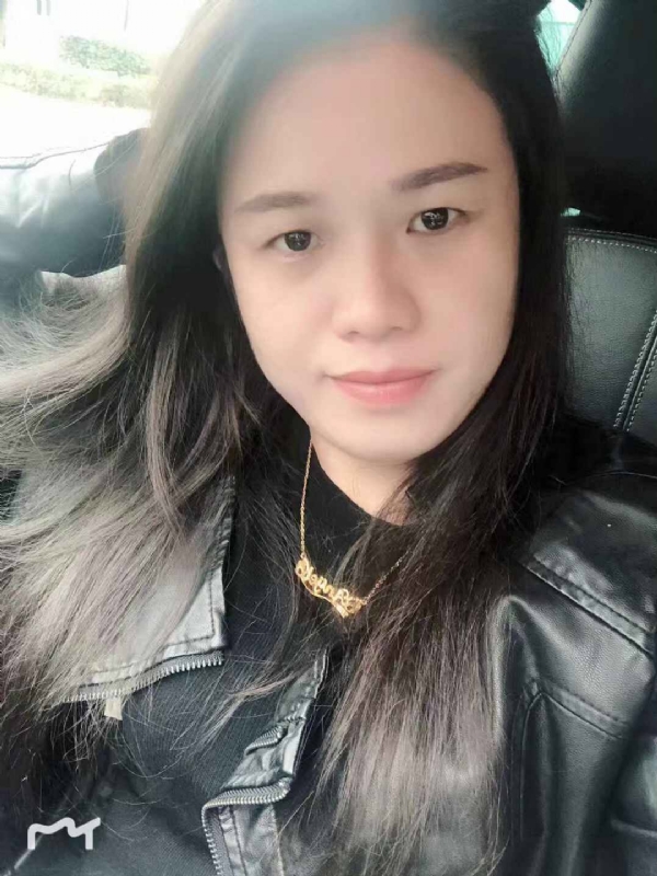 秋寶的第一张照片--武汉相亲服务中心