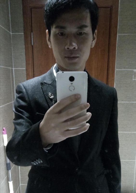 程先生的第二张照片--武汉相亲服务中心