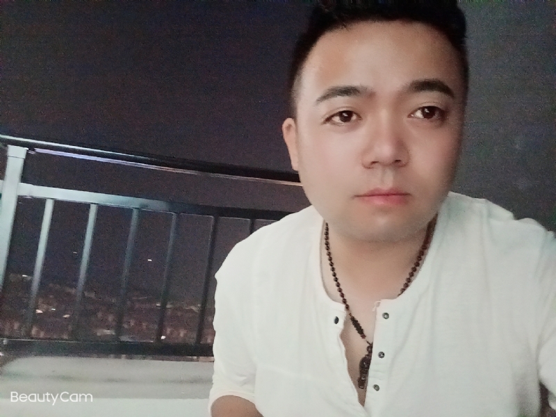 可么嗯哼的第一张照片--武汉相亲服务中心