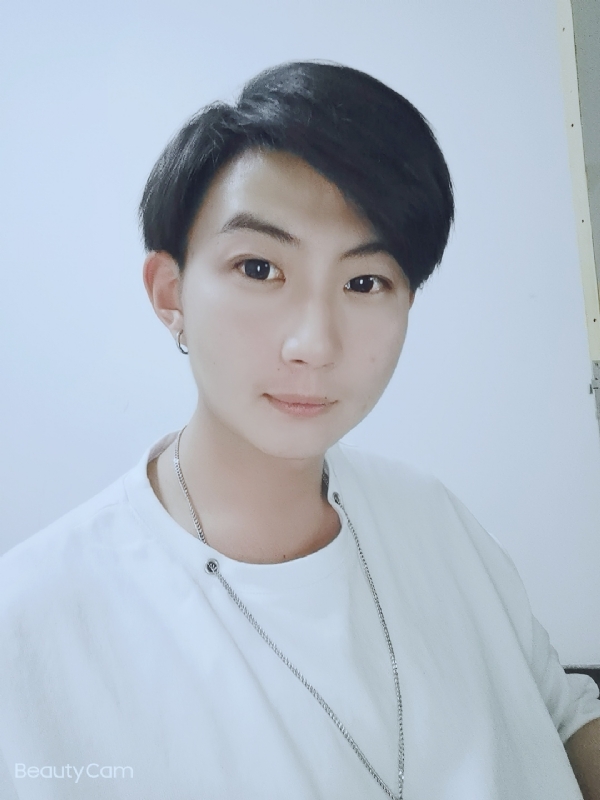 漠然的第七张照片--武汉相亲服务中心