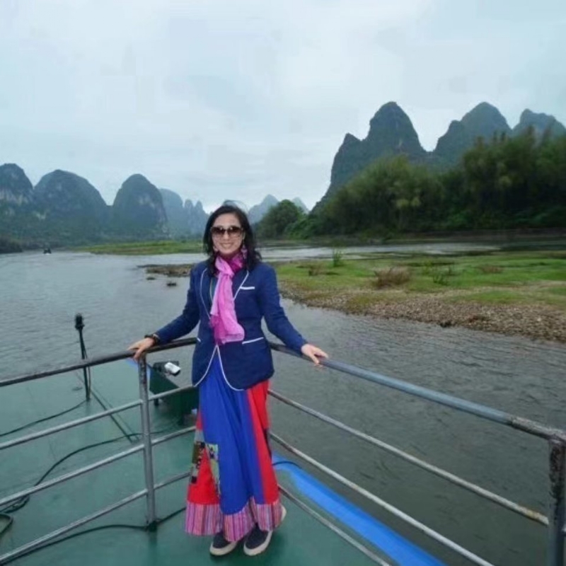 julia的第一张照片--武汉相亲服务中心