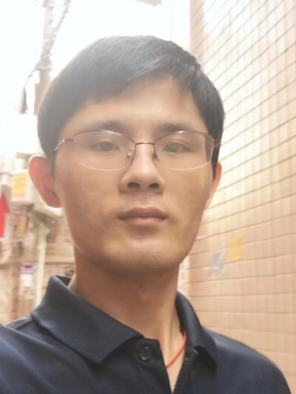 陈海坚的第一张照片--武汉相亲服务中心