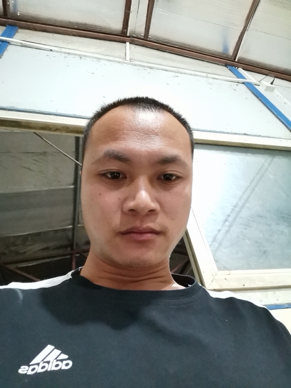 真心交友的第二张照片--武汉相亲服务中心