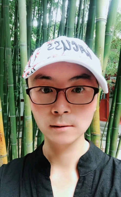 帝俊的第一张照片--武汉相亲服务中心
