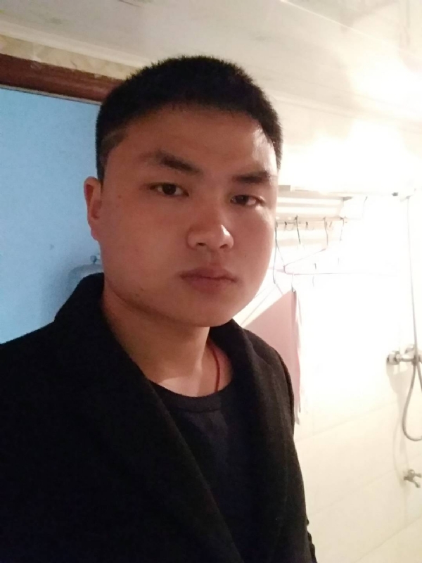 康康一下的第一张照片--武汉相亲服务中心