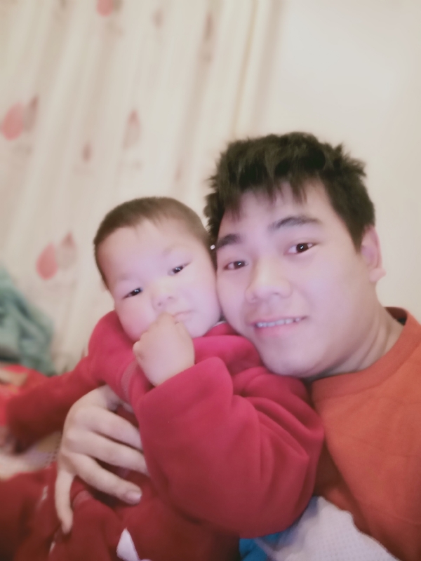 孤独一生的第一张照片--武汉相亲服务中心