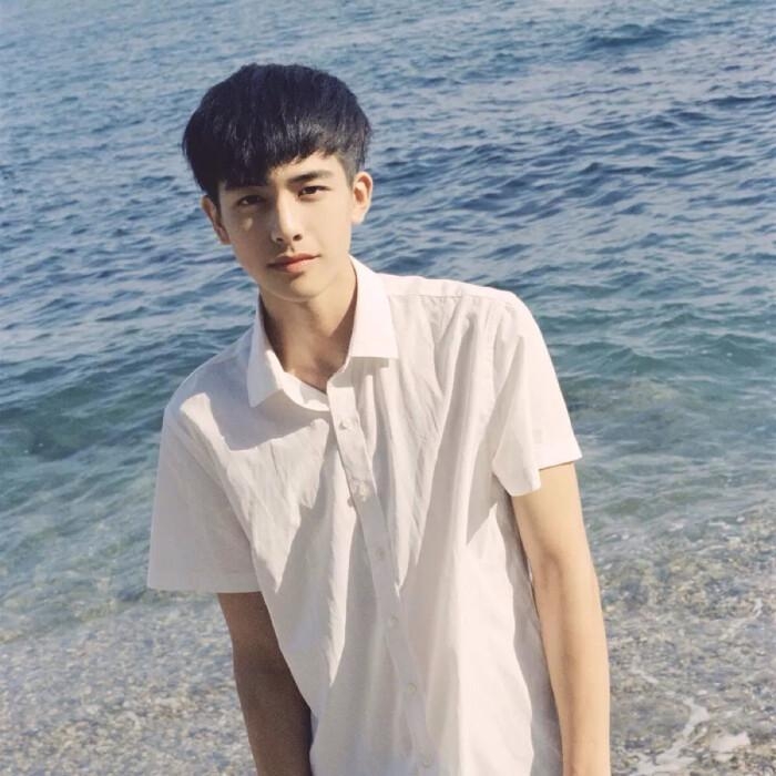啊巴啊巴的第一张照片--武汉相亲服务中心