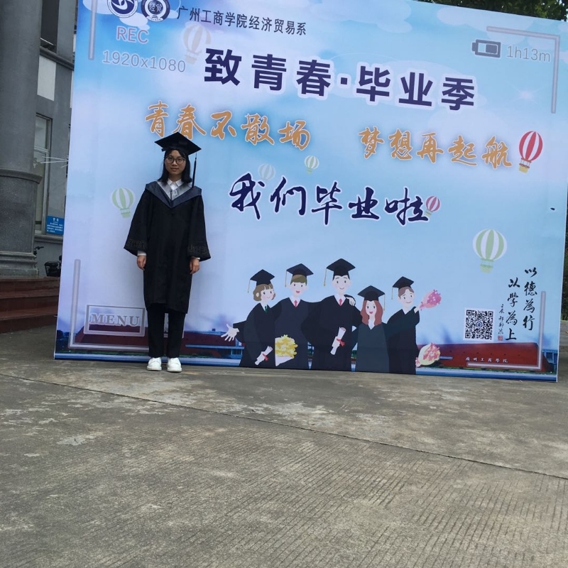 小小的第一张照片--武汉相亲服务中心
